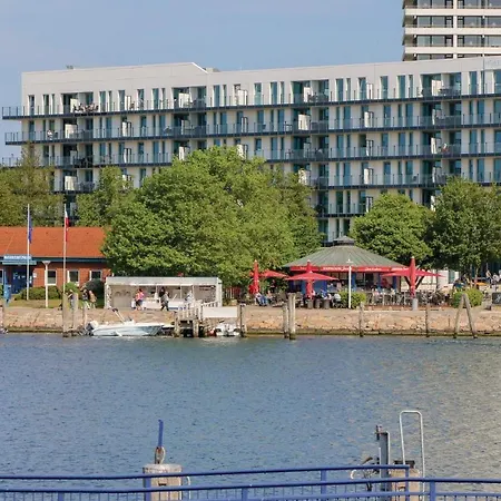 Amazing In Travemuende With Sauna Apartamento Lubeca